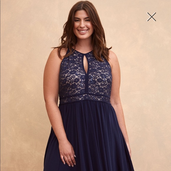 LAURA - Lace & Sequin Dress - Picture 1 of 12